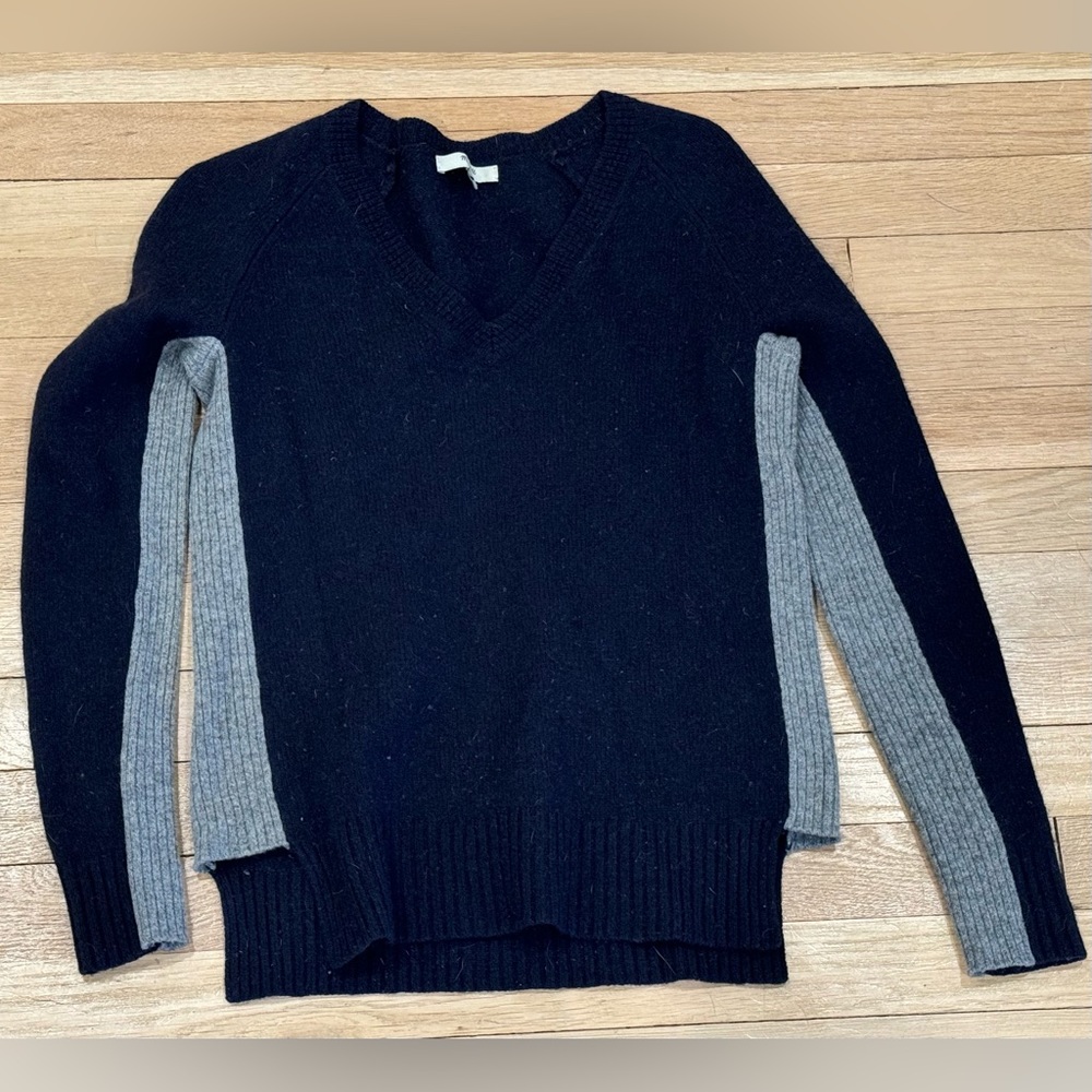 Madewell Navy Gray Wool V Neck Sweater XS